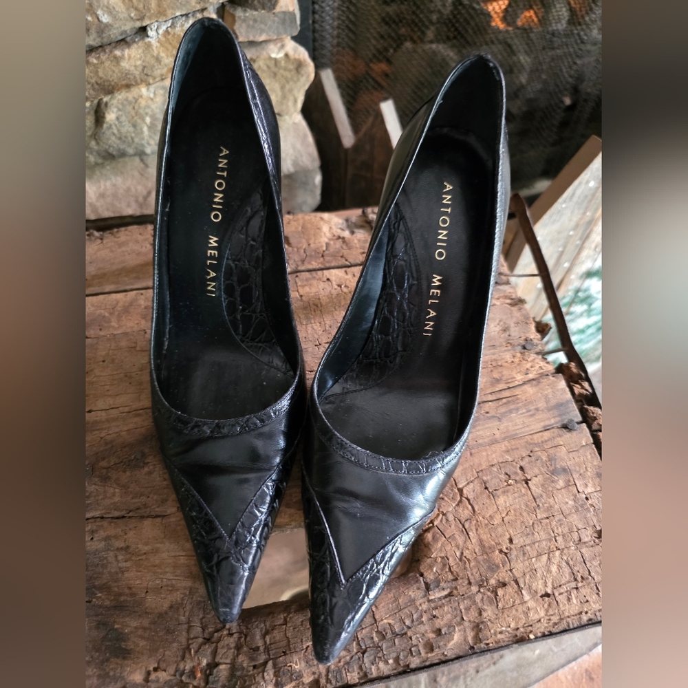 Antonio Melani Black Croc-Embossed Heels